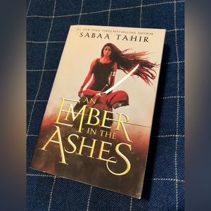 An Ember in the Ashes OG Cover by Sabaa Tahoe Paperback